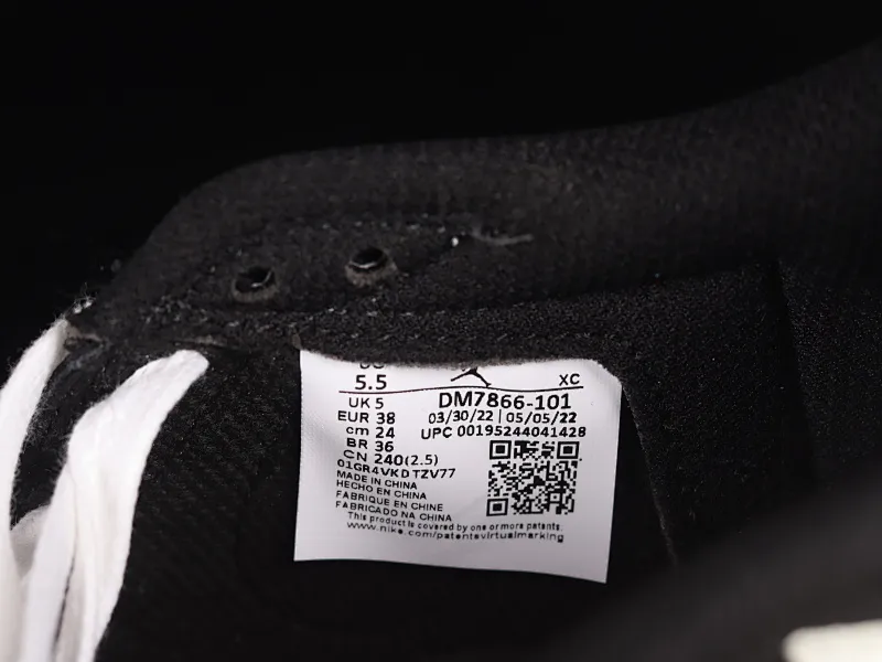 All categories Air Jordan Jordan series basketball shoes Air Jordan 1 Low Travis Scott x Air Jordan 1 Low OG AJ1 Joe 1 black and white panda reverse inverted hook joint casual sports basketball shoes DM7866-101